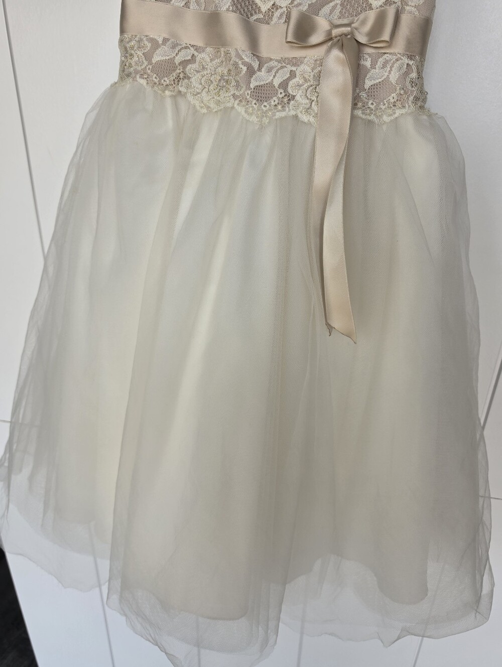 David’s Bridal 3T Flower Girl Dress - Picture 3 of 9